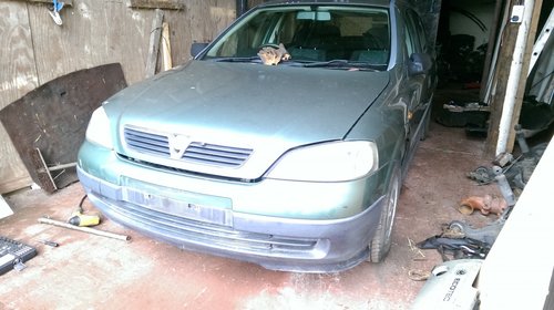 Usa stanga fata Opel Astra G