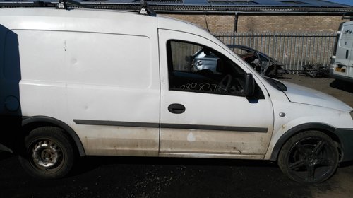 Usa stanga fata Opel Combo 2005 VAN 1.7 DTI