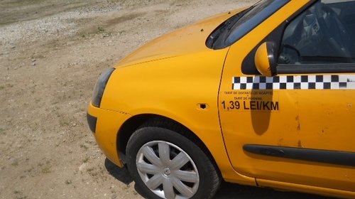 Usa stanga fata Renault Clio 1.5 dci