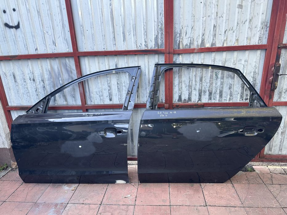 Usa stanga fata / spate Audi A8 long 4H0 2011/2012/2013/2014/2015/2016