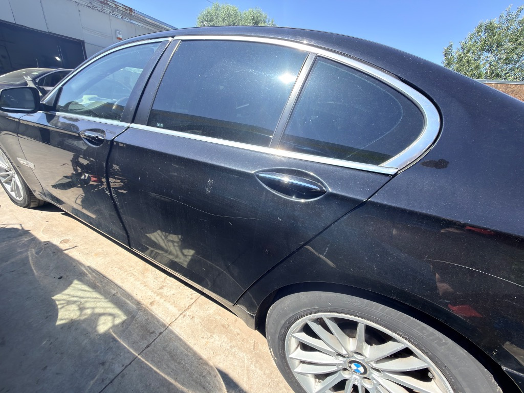 Usa Stanga Spate BMW Seria 7 F01 2008-2015