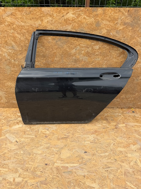 Usa stanga spate BMW Seria 7 G11 G12 LONG EDITION 2017/2018/2019/2020/2021/2022