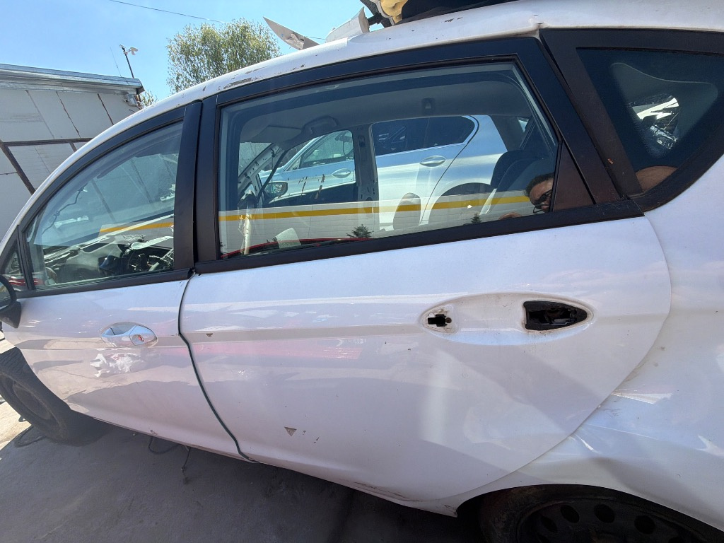 Usa Stanga Spate Ford Fiesta 2008-2017