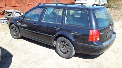 Usa stanga spate VW Golf 4 2000 break 1.6