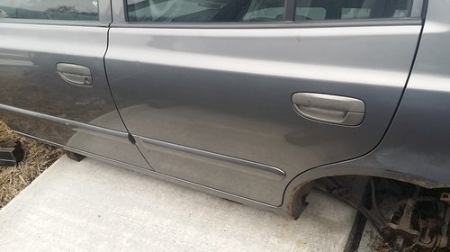 Usi fata si spate Hyundai Accent