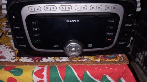 Vând cd player Sony original Ford focus s-max , Galaxy , Mondeo cu tot cu coduri deblocare, preț pe bucata