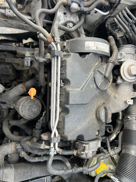 Vând motor 1.4 cod BNM oferim factură plus garanție !
