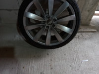 Vând o singura janta vw R19 ,5X112 cod OEM 1k8601025 C.