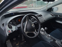 Vând plansa bord cu airbag-uri și centuri honda civic an 2010