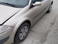 Vând ușă stanga față completă Renault Megane 2006