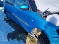 Vând ușă stanga spate completă skoda roomster