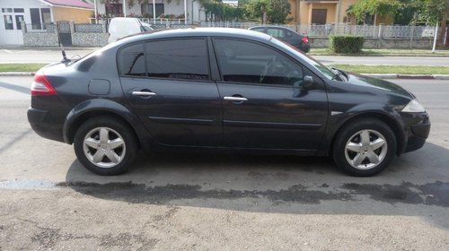 Vand caseta directie Renault Megane 1.5 dci a