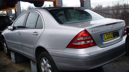 Vand Piese Din Dezmembrari Mercedes C Class C220 2002