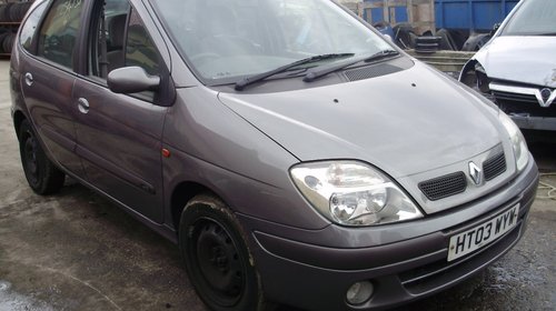 Vand Piese Din Dezmembrari Renault Scenic 200