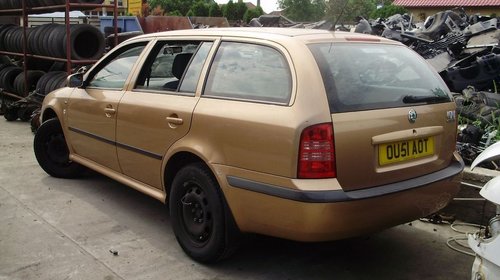 Vand piese din dezmembrari Skoda Octavia An 2001