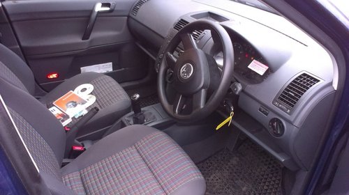 Vand Piese Din Dezmembrari Vw Polo 2006 1.2 BMD