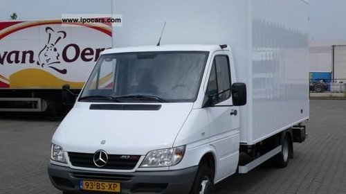 VAND POMPA DE INJECTIE MERCEDES SPRINTER 413 