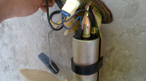 Vand pompe benzina mazda cod 195130-0342,an 1