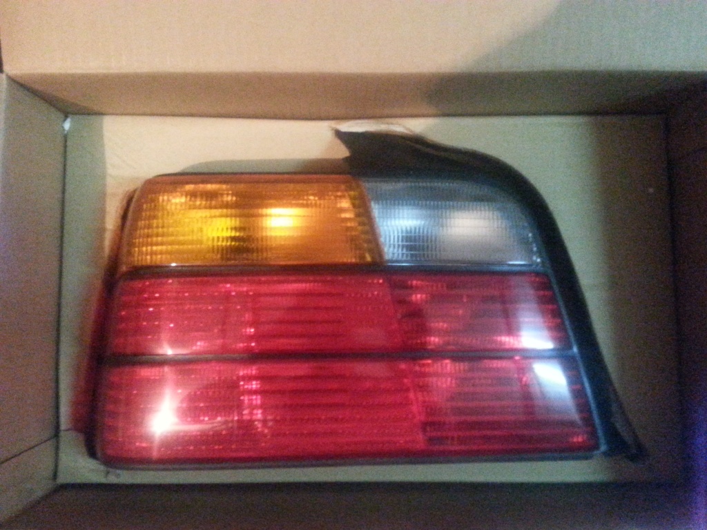Vand stop stanga Bmw e36 - #892949892