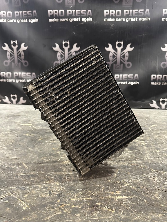 Vaporizator AC Clima Audi A4 B6 / B7 Seat Exeo (a doua bucata) - Cod 8E1820103 - imagine 1