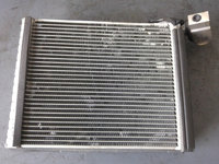 Vaporizator radiator expansiune bord toyota yaris p9 1.0 b 2005-2014 447500-3070