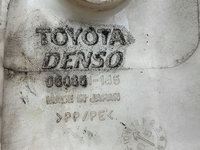 Vas de lichid spalare parbriz pentru Toyota Prius 2 060851145