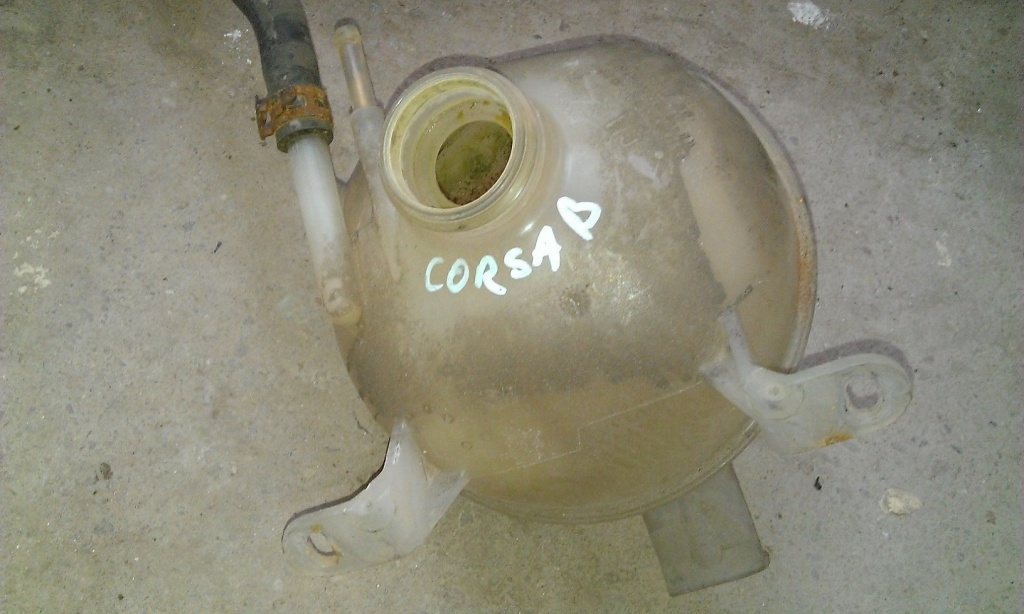 Vas expansiune Opel Corsa B 1,2 16V, an 1999.