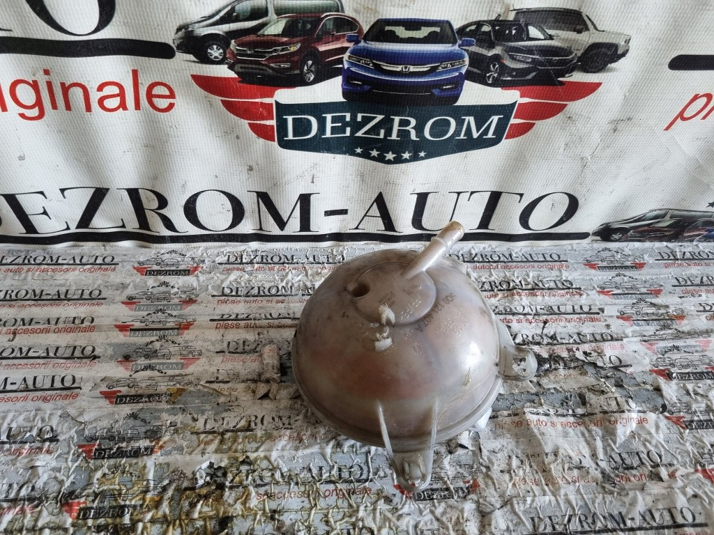 Vas expansiune original VW Jetta Mk7 1.4