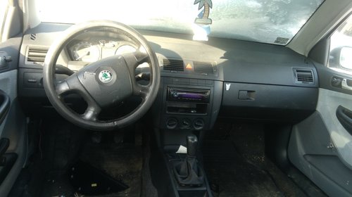 Vas expansiune Skoda Fabia 2006 Berlina 1896