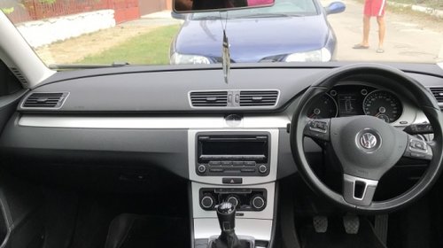 Vas expansiune VW Passat B7 2013 berlina 2.0