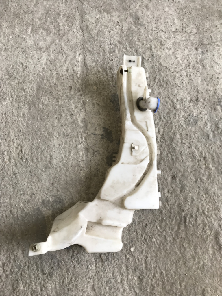 Vas lichid parbriz c-max focus 2 2004 - 
