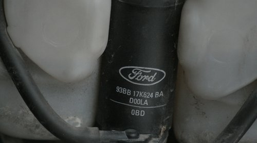 Vas lichid parbriz cu sau fara motoras - 93BB17K624BA - Ford Fiesta 1996 1997 1008 1999 2000 2001