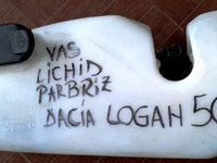 Vas Lichid Parbriz Dacia Logan
