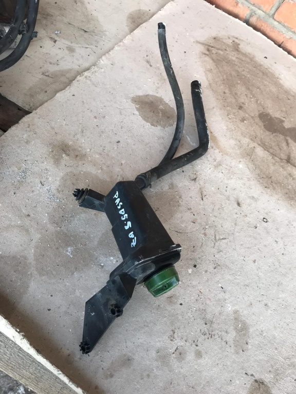 Vas lichid servo / servodirectie Vw Passat B5.5 2000-2004 2.0 benzina