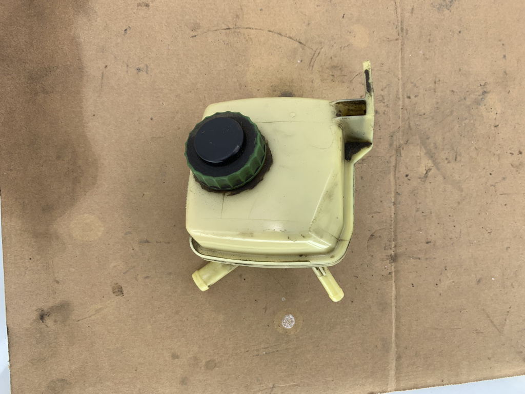 Vas lichid servo VW CADDY BST 2.0 SDI 2004-2011 2K0422371A DezP: 26203