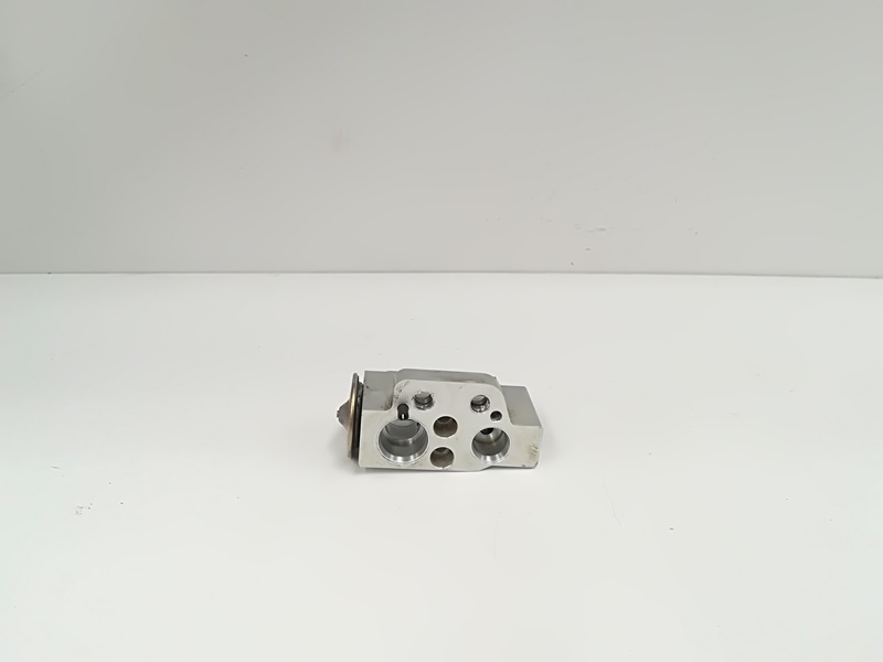 Ventil clima 1K0820679, Vw Caddy 3 (2KA, 2KH) 2.0sdi