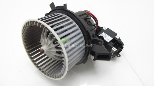 Ventilator Aeroterma Audi A4 8k, A5,Q5 8R cod 8K0820521