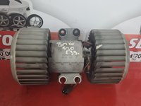 Ventilator habitaclu / aeroterma BMW 530 3.0 Motorina 2001, 83721839