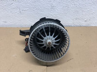 Ventilator habitaclu Audi A4 B8 sedan 2010 (cod intern: 12329)