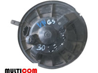 Ventilator habitaclu VW Golf 5 cod 983226W