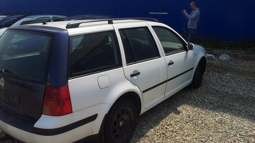 Vindem Cutie de Viteze-Golf IV 1.9 TDI