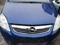 Vindem haion cu luneta stare perfecta Opel Zafira b 2007 motoras haion