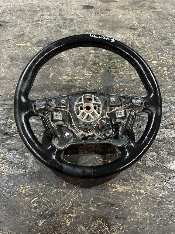 Volan 4 spite piele cu comenzi Opel Vectra B 1995-2002 - Cod 90437744 - imagine 1