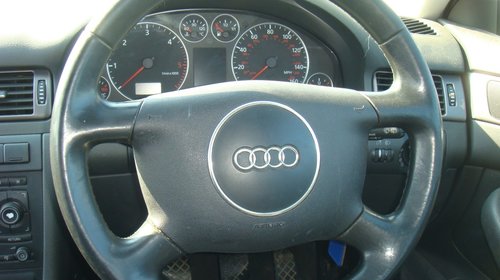 Volan Audi A6 4 spite 2004 cu airbag
