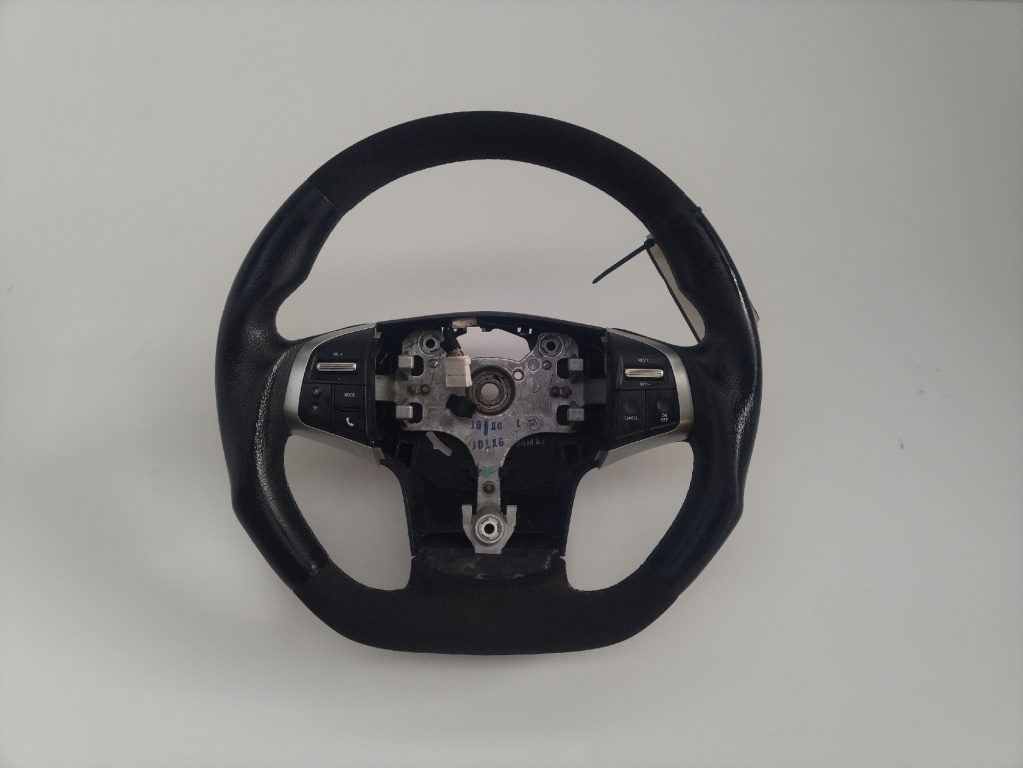 Volan cu comenzi Isuzu D-max Xtr an 2020 cod piesa 22033971669693