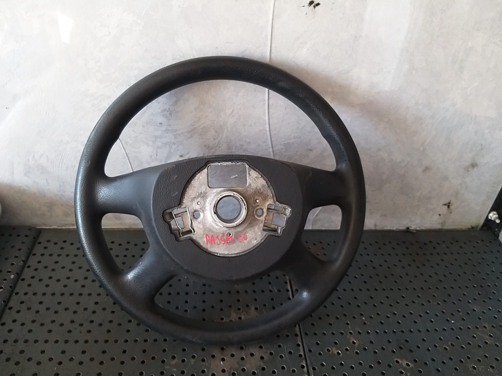 Volan in 4 spite vw passat b6 3c 3c04190