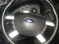 VOLAN IN PIELE CU COMENZI FORD FOCUS,C-MAX 2005