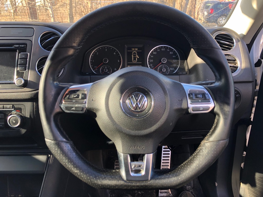 Volan tiguan r line noi si sh de vanzare - TU alegi prețul!