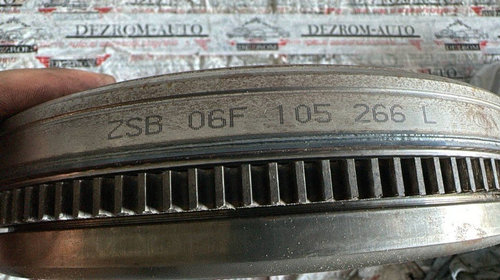 Volanta 06F105266L AUDI TT Coupe (8J3) 2.0 TFSI 200 cai
