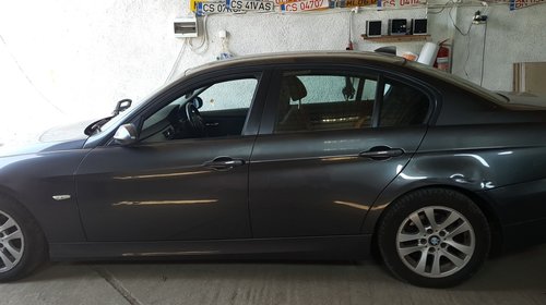 Volanta BMW Seria 3 E90 2007 Berlina 318 i